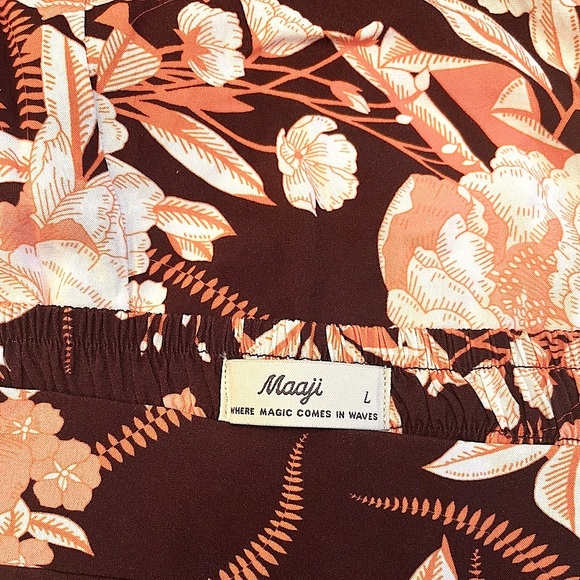 NEW Maaji 2-in-1 floral wrap skirt / beach cover up dress - Picture 4 of 6